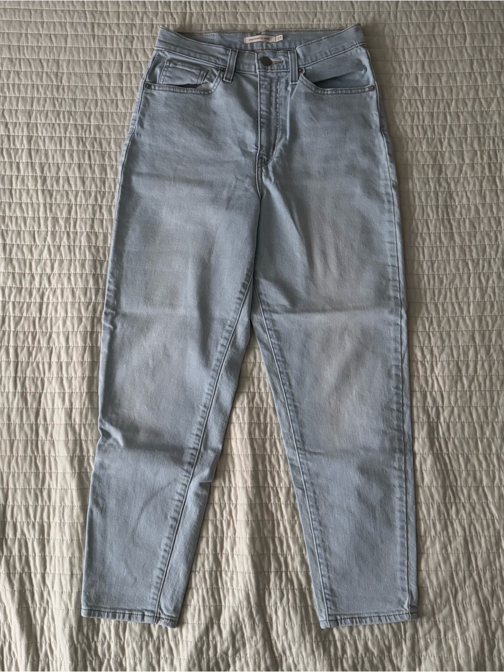 Levi’s vintage inspired tapered jeans, light wash - Picture 4 of 4